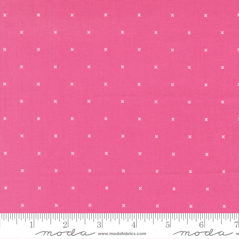 Moda Fabrics - Joysome Petunia M29257-26