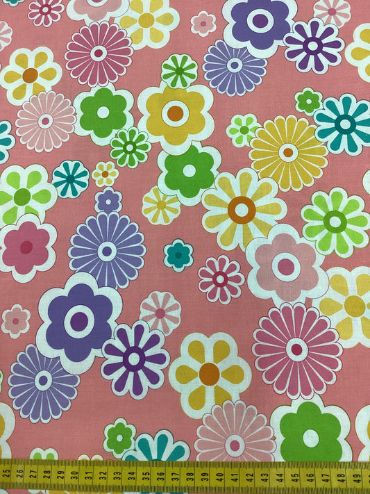Moda - On the Bright Side - M2246013 (pink with retro multicolour flowers)