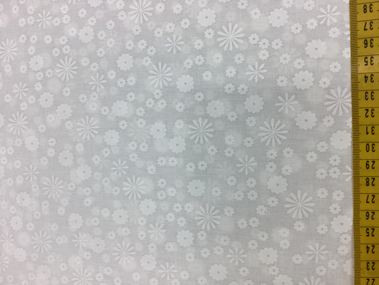 Moda - On the Bright Side - M2246532 (White with white flowers)