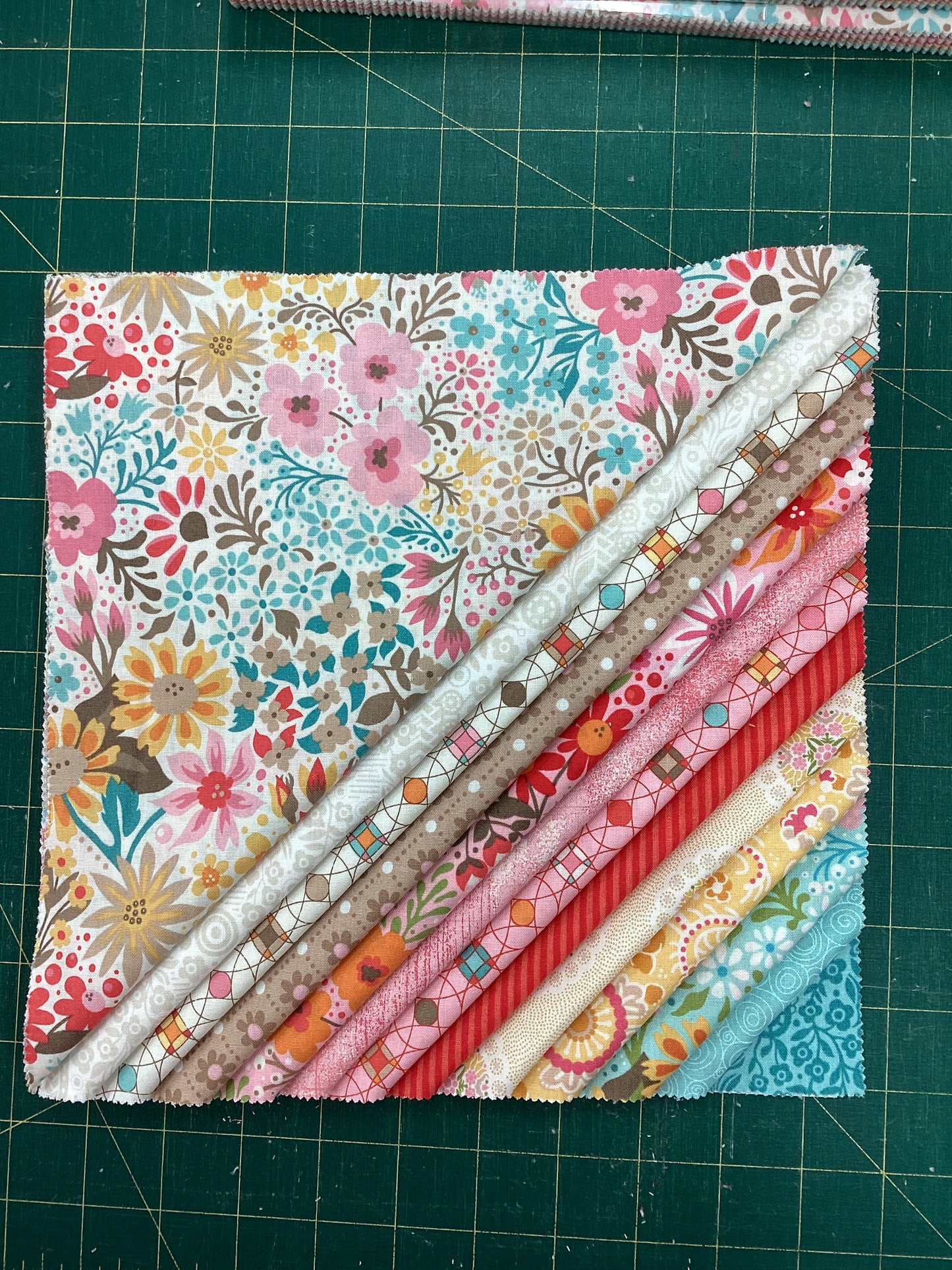 MODA - Sunday Brunch by Basic Grey (Layer Cake)