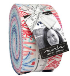 MODA - Darling Peony by Robin Pickins (Jelly Roll)