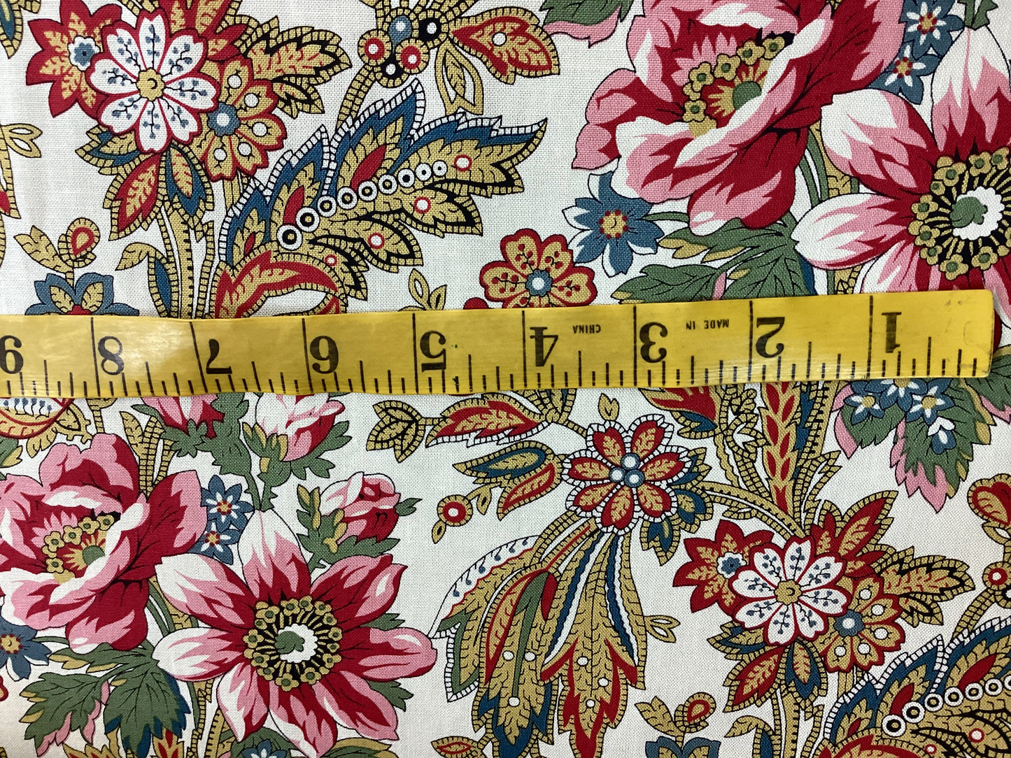 Fabric - Villa Flora #R220477 (Cream)