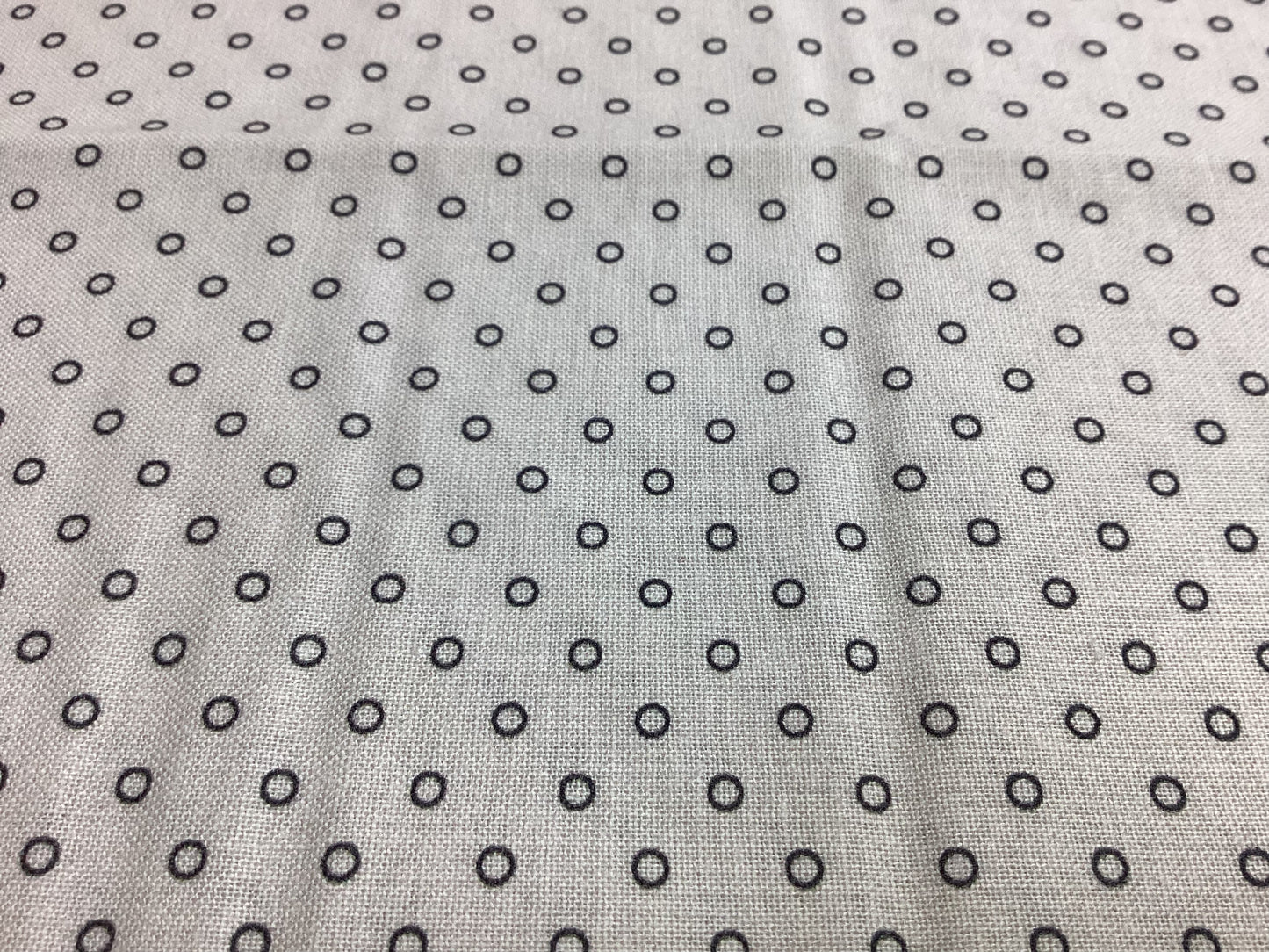 Fabric - Comptoir De Toile 2 'Clara' DV5182 (White)