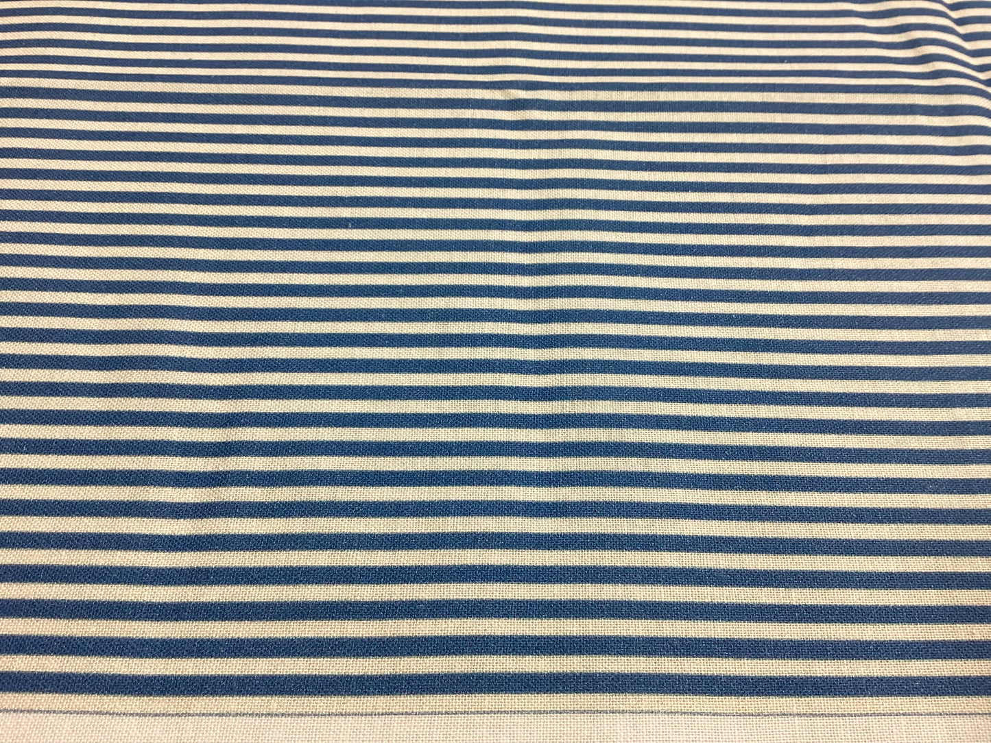 Fabric - Comptoir De Toile 2 'Isabelle' DV5179 (Blue)