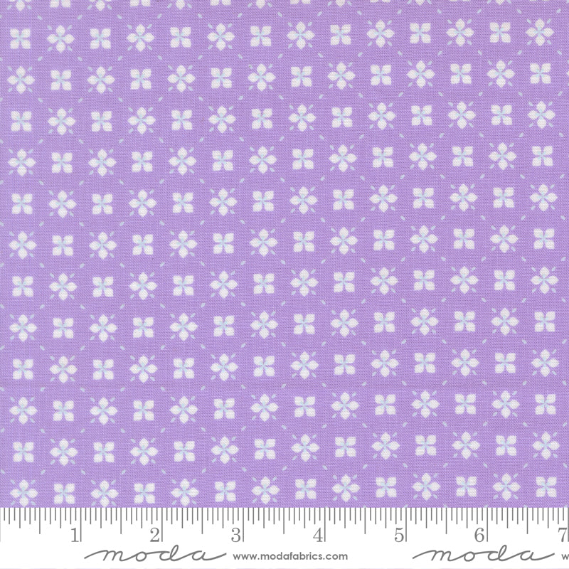 Moda Fabrics - Joysome Lavender M29254-22