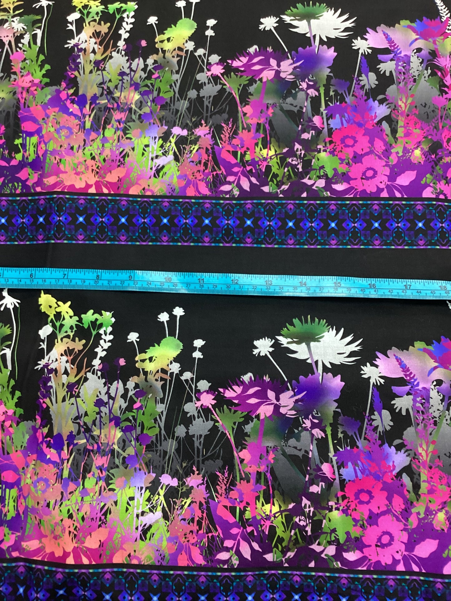 Fabric~ I Dream in Colour - Purple Border Print - 1IDC-3