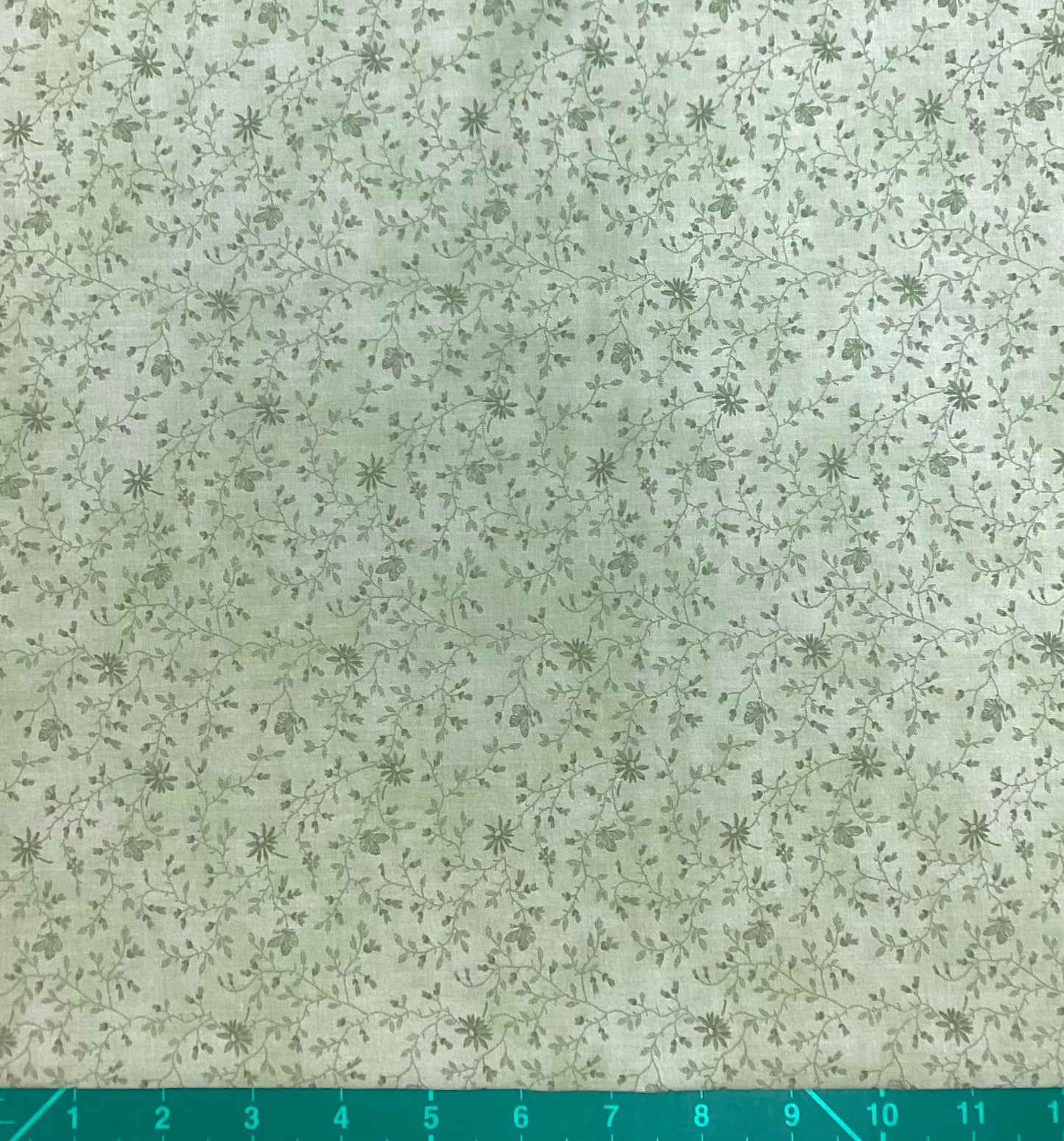 Fabric~ Meadow Greens M44361-38