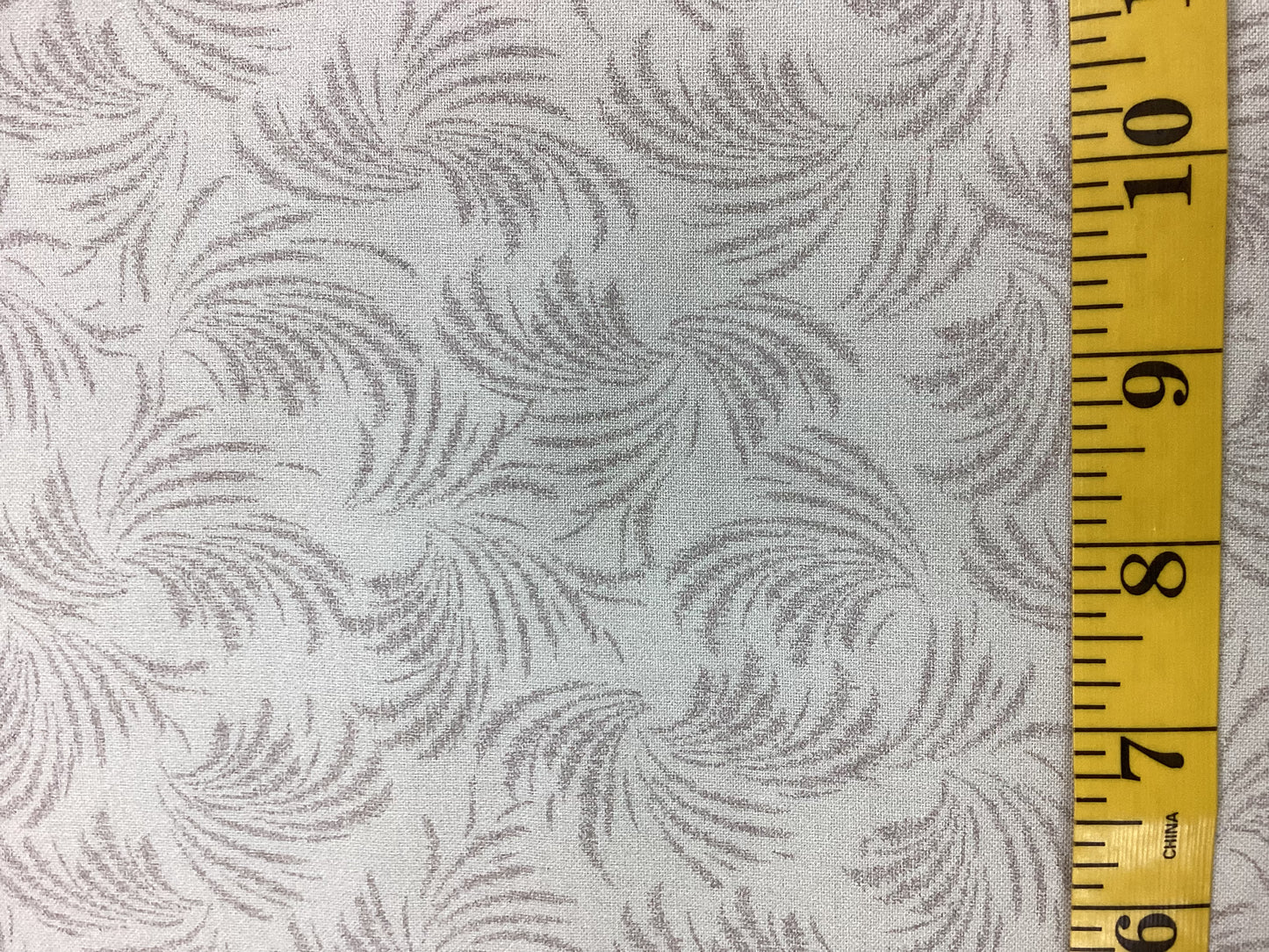 Marcus Fabrics - Paper Petals - R150668D -Cream