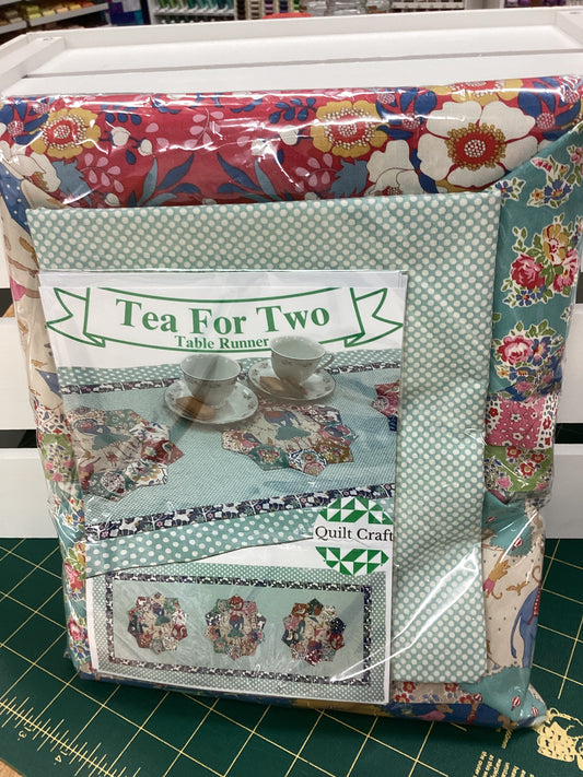 Tea for Two Table Runner Kit