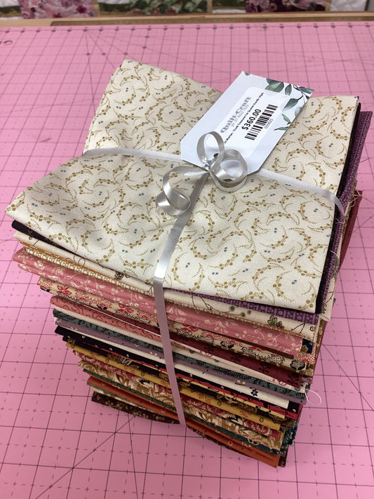 Jo Morton - Trunk Treasures Fat Quarter Bundle (40pk)