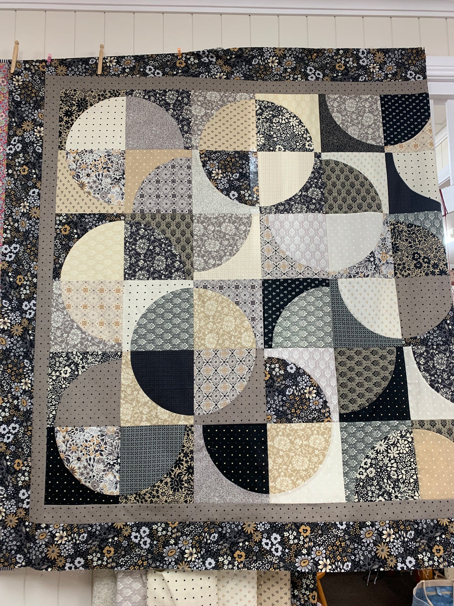 Blackbird Pie - Posh Quilt Kit