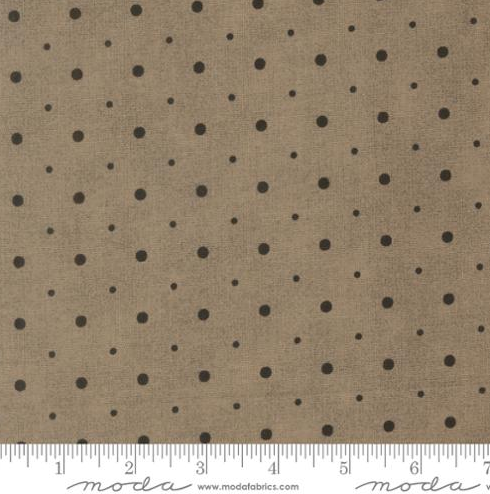 Fabric ~ Moda - Posh M30777-17