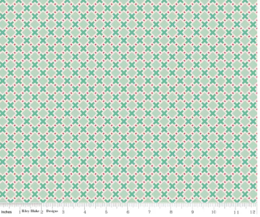 Berry & Sage by Lori Holt - Criss Cross Sage - C17396