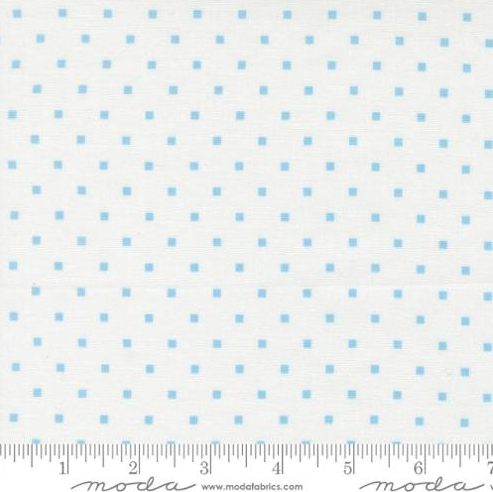MODA - A Cat Named Stitch - M55345-22 Cream Sky