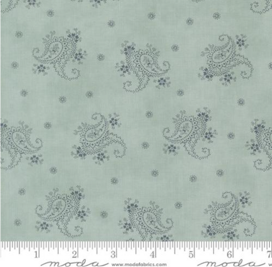 Moda Fabrics - 3 Sisters - Breathtaking Blues - M44405 13