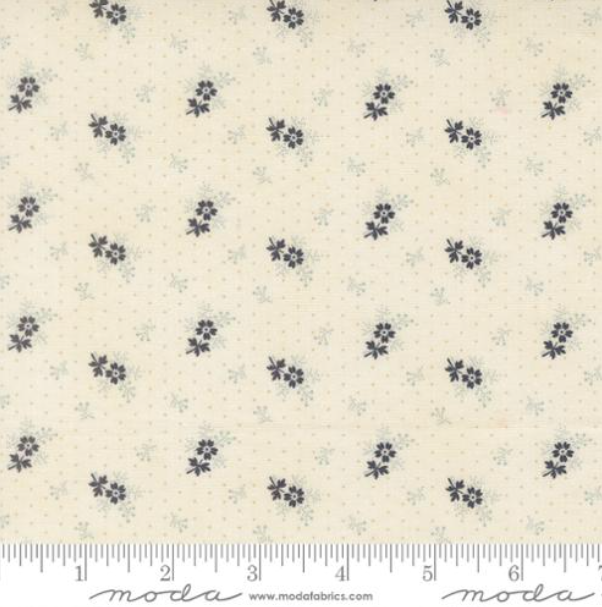 Moda Fabrics - 3 Sisters - Breathtaking Blues - M44406 11
