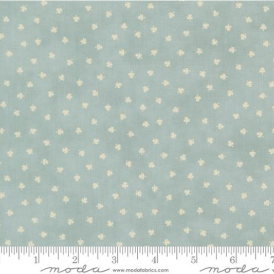Moda Fabrics - 3 Sisters - Breathtaking Blues - M44408 13