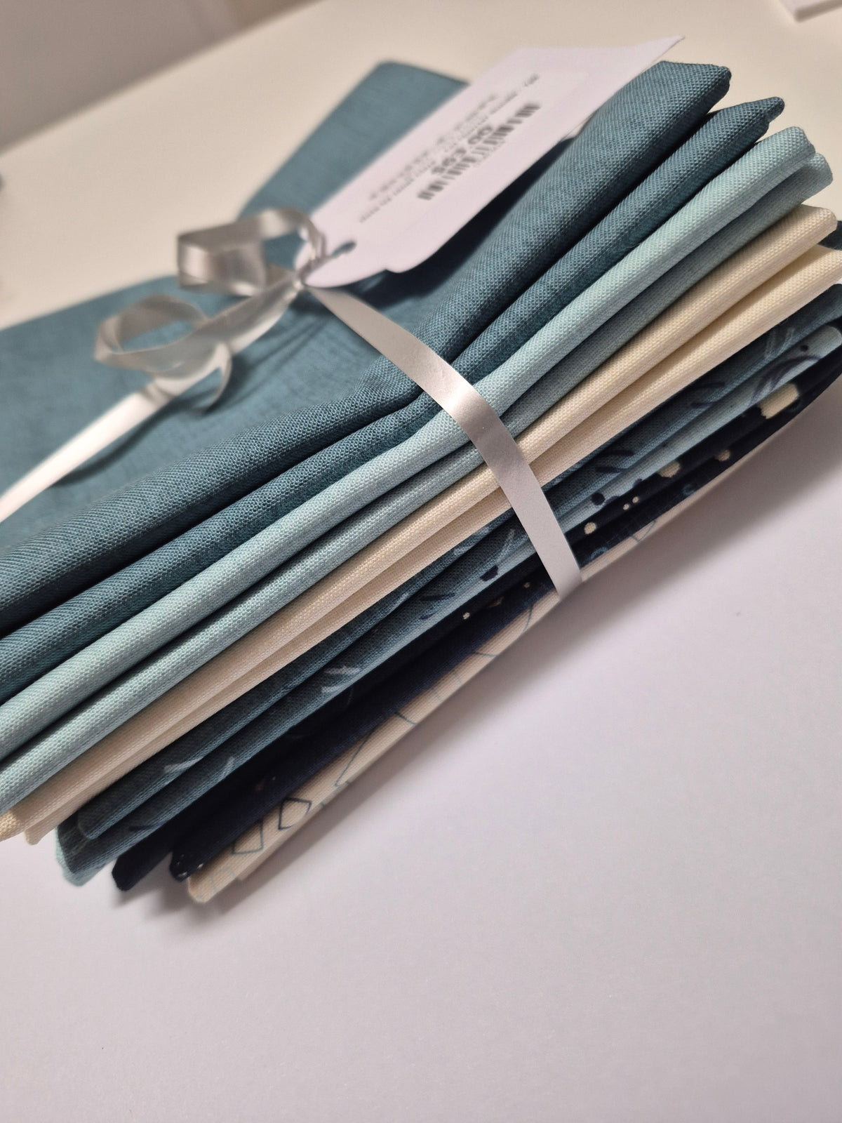 Fat Quarter Bundle - Moda - Data by Janet Clare - 7 pce