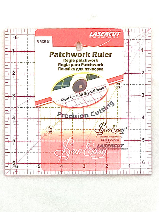 Patchwork Ruler 6.5x6.5”